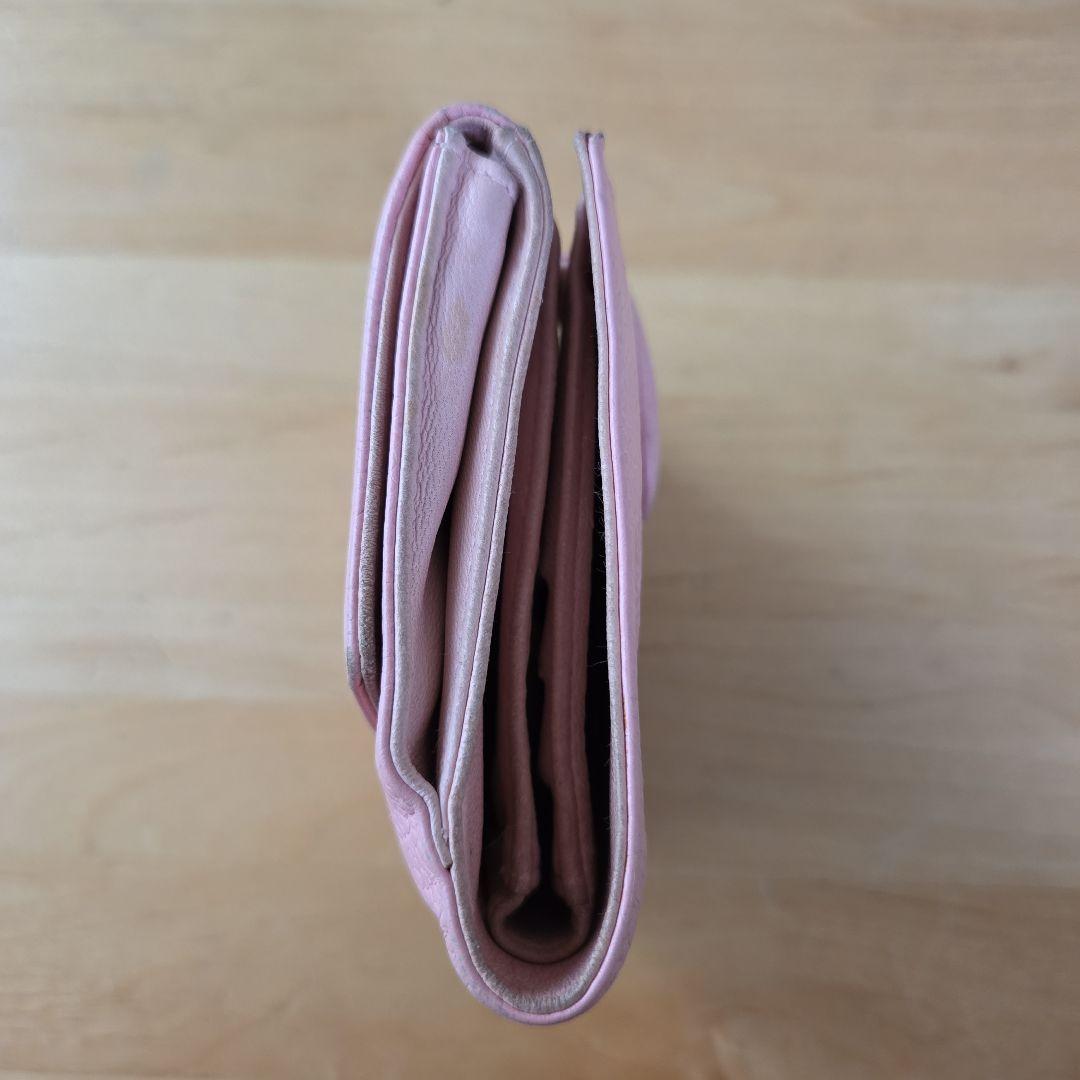 CHANEL キャビアスキン 二つ折り財布 ピンク　シャネル