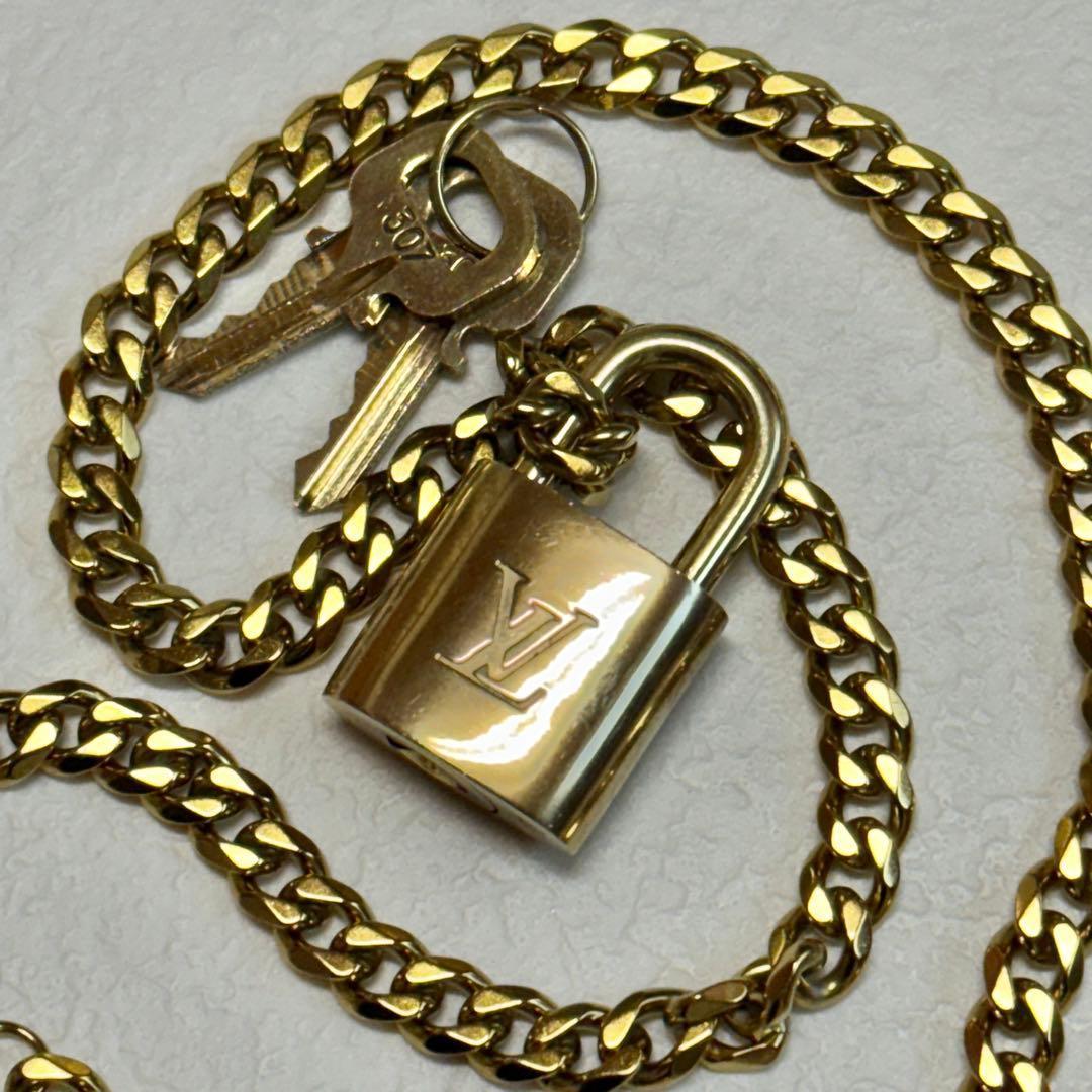ルイヴィトン バドロック 喜平ネックレス付き チェーン 南京錠 カデナ