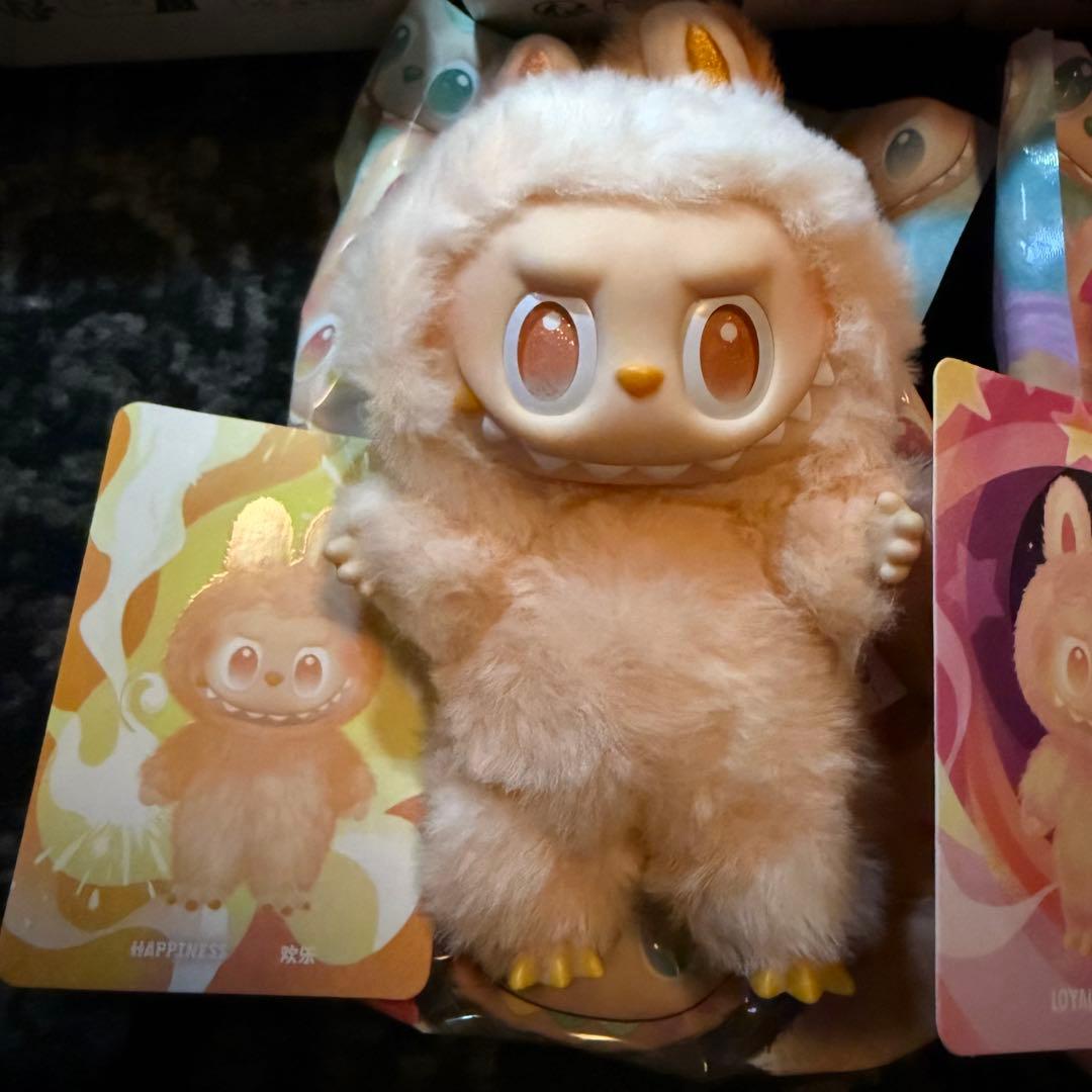 正規品 ラブブ Big into Energy LABUBU ４体セット