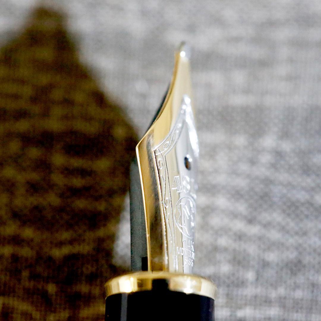 【送料込み】モンブラン 万年筆 １４４ マイスターシュテュック