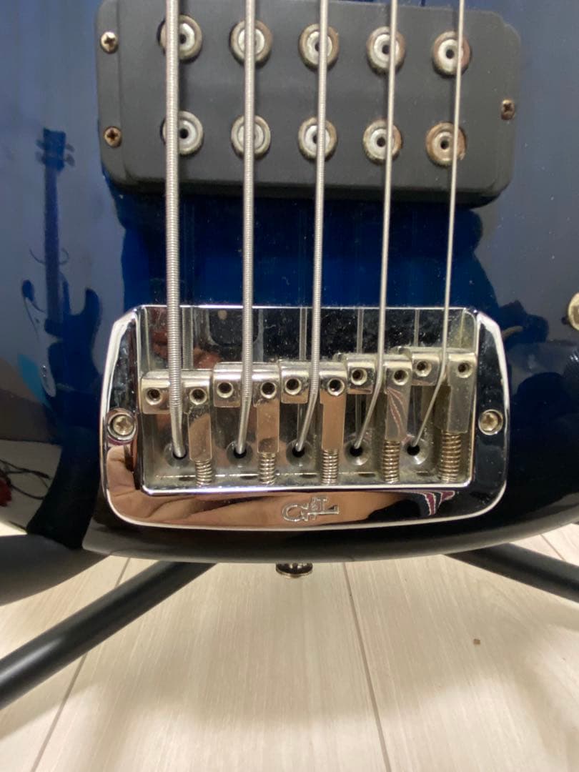G&L L-2500 tribute Blue Burst 5弦ベース - メルカリ