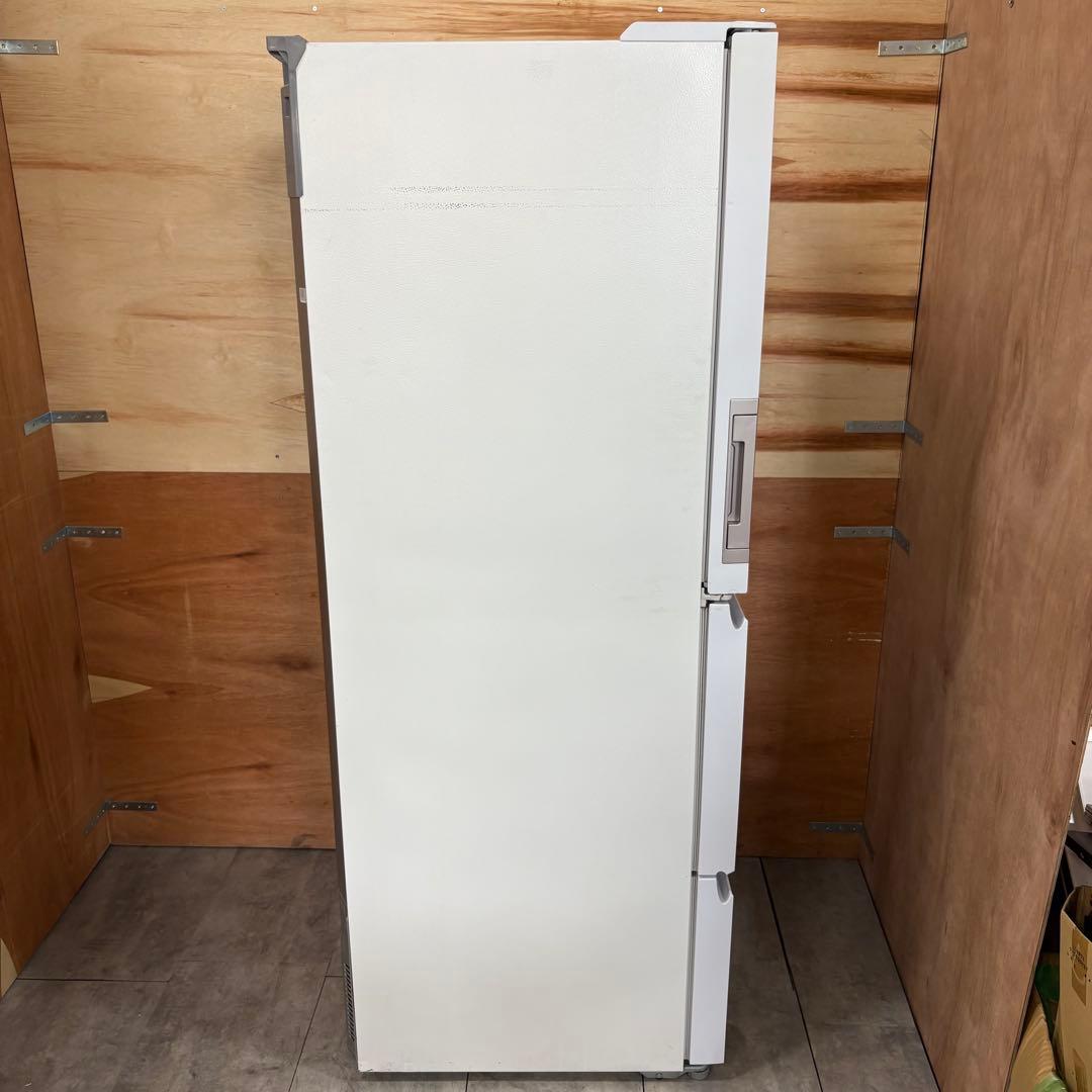 一都三県限定　配送設置無料　冷蔵庫　3ドア　SHARP 2021年製　350L