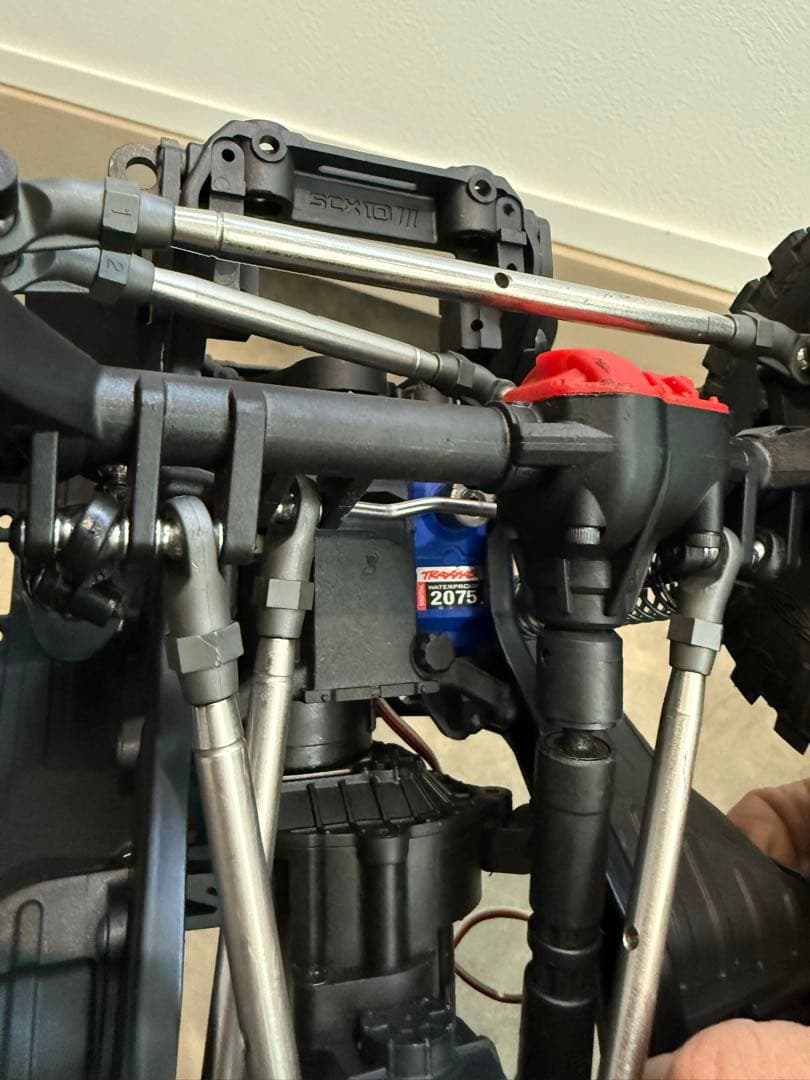 アキシャル　SCX10 Ⅲ ラングラー　シャーシ下廻りキズ少ない