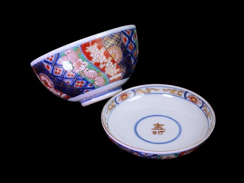 大聖寺伊万里　金襴手　捻り紋に寿の図　蓋茶碗　N158AS-DCd