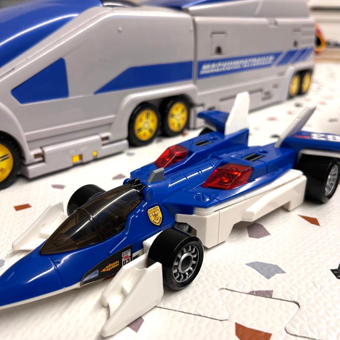 新品電池交換済み】トミカ マグナムパトレーラー ハイパーブルーポリス