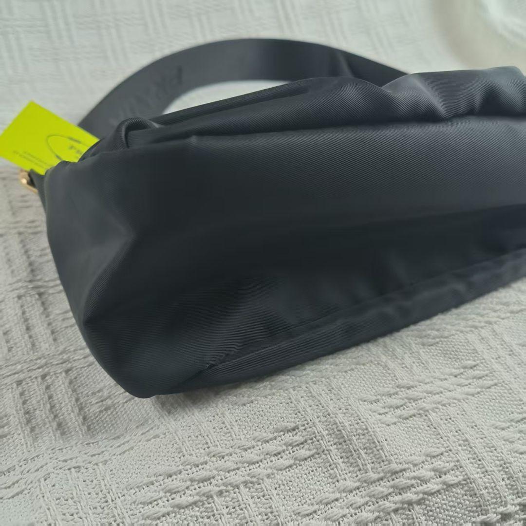 新品 ブラック ショルダーバッグ 非売品