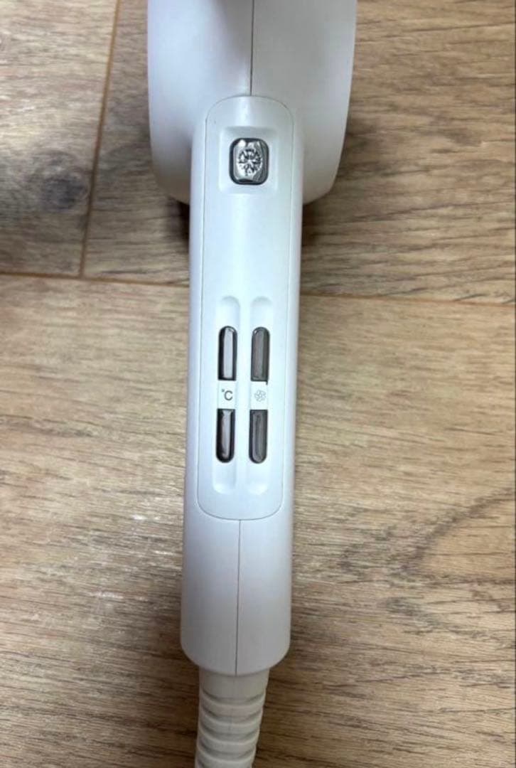 マグネットヘアプロ ドライヤーゼロ ホワイト