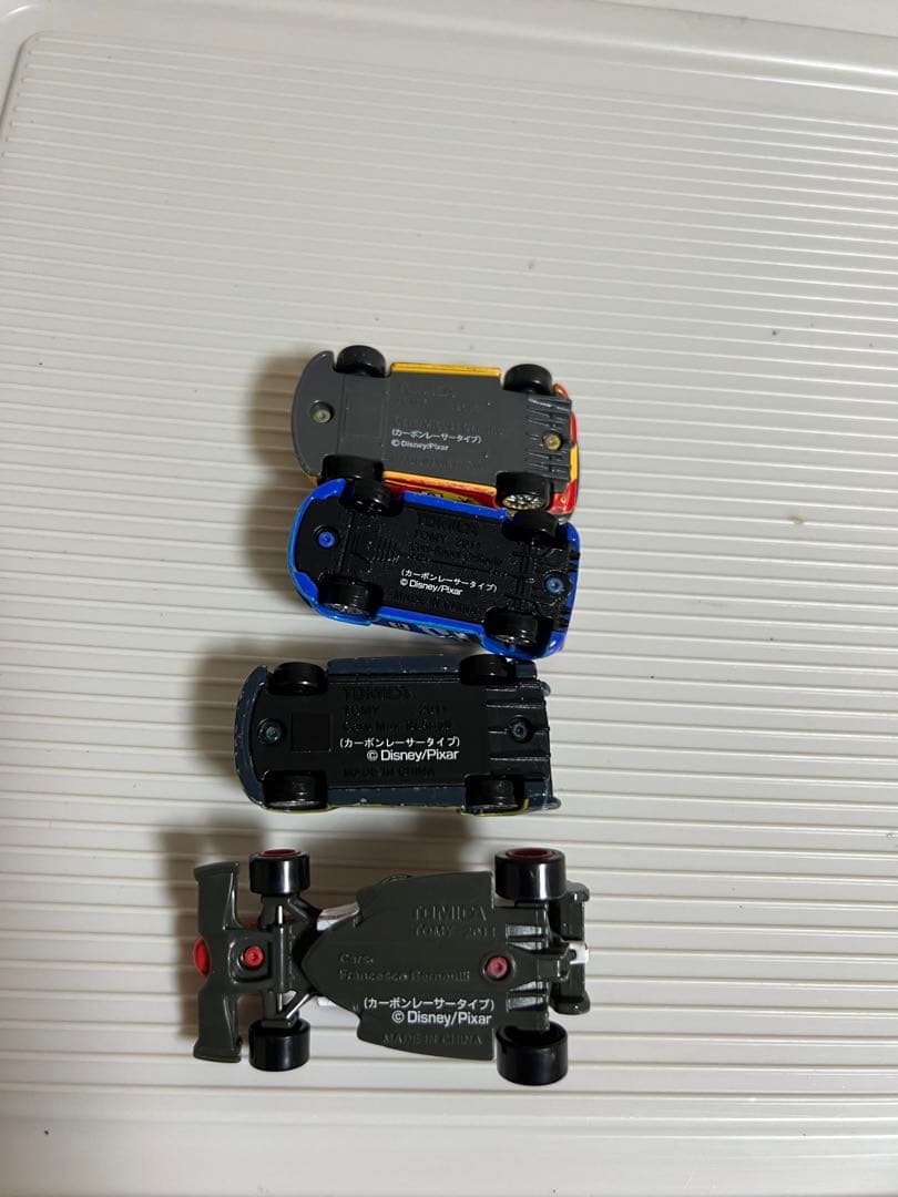 カーズ、ミニカー（トミカ、マテル）ラウール、ラウール（廃盤）