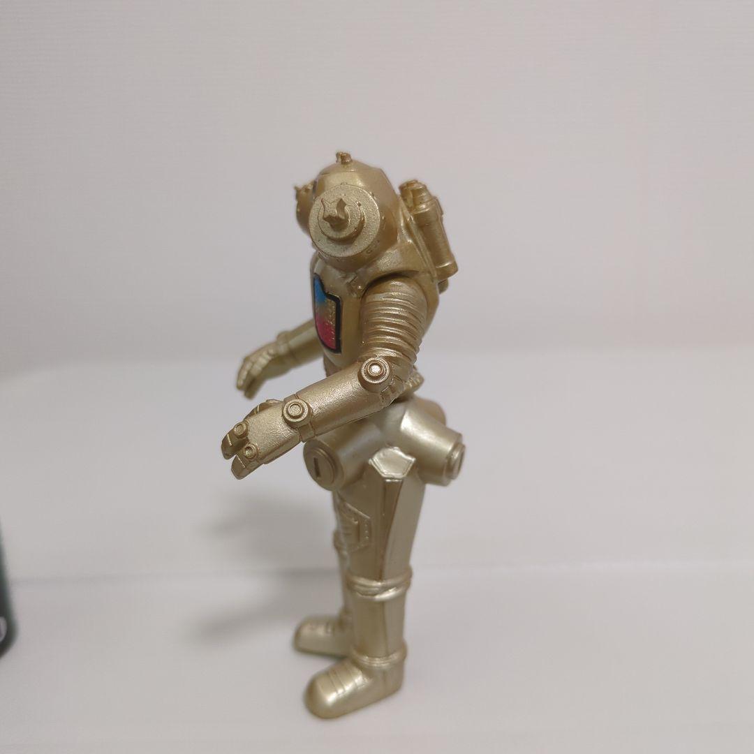 ウルトラ怪獣ソフビ キングジョー BANDAI 2002 美品 - メルカリ