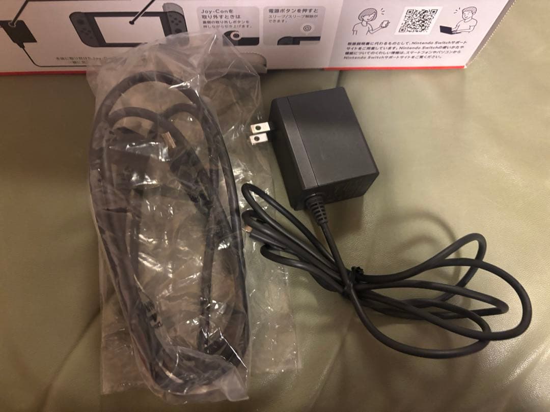 【未使用品】Nintendo Switch 本体 グレー