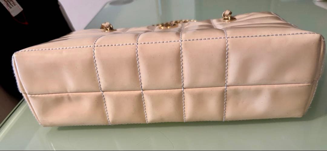 し*い様 CHANEL✨ベージュ キルティング ショルダーバッグ✨美品✨お値下げ