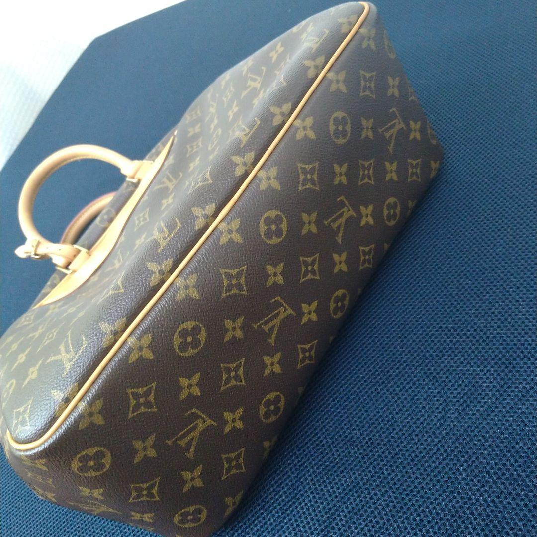 ルイ・ヴィトン モノグラム 南京錠バック　ドーヴィル