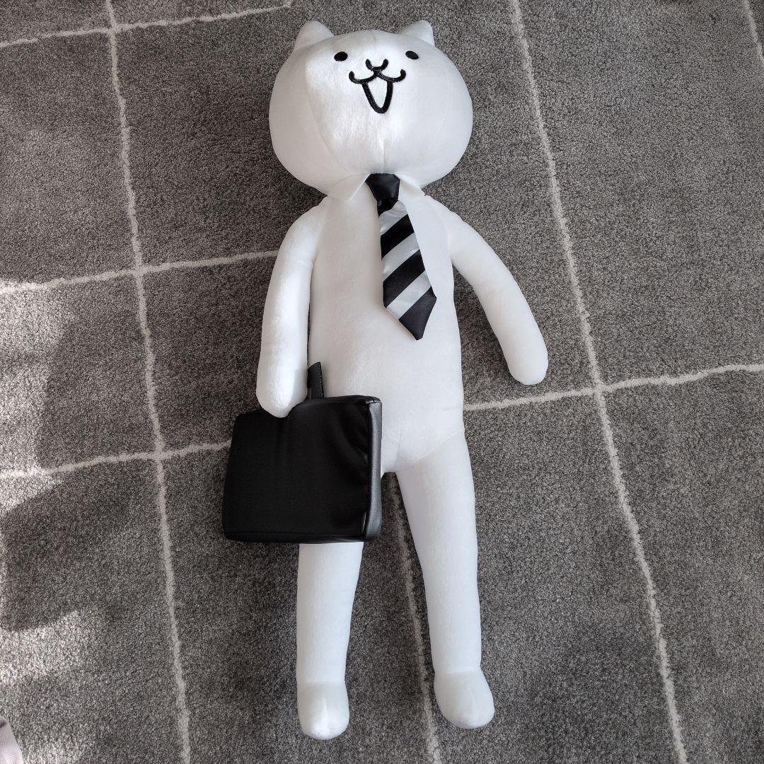 にゃんこ大戦争 ネコリーマン BIGぬいぐるみ - メルカリ