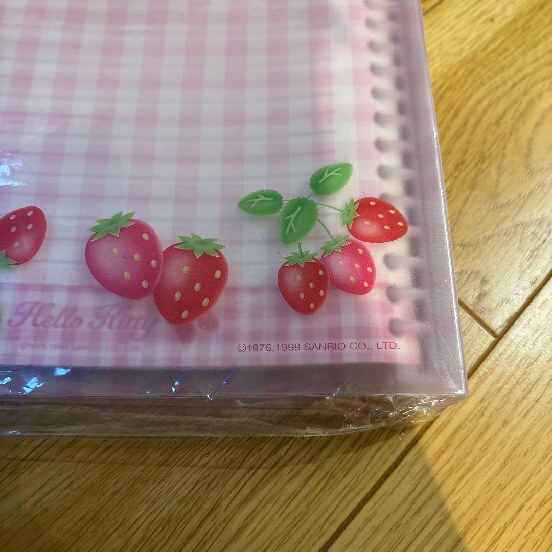 1999年 レア Hello Kitty いちご柄リングノート セット