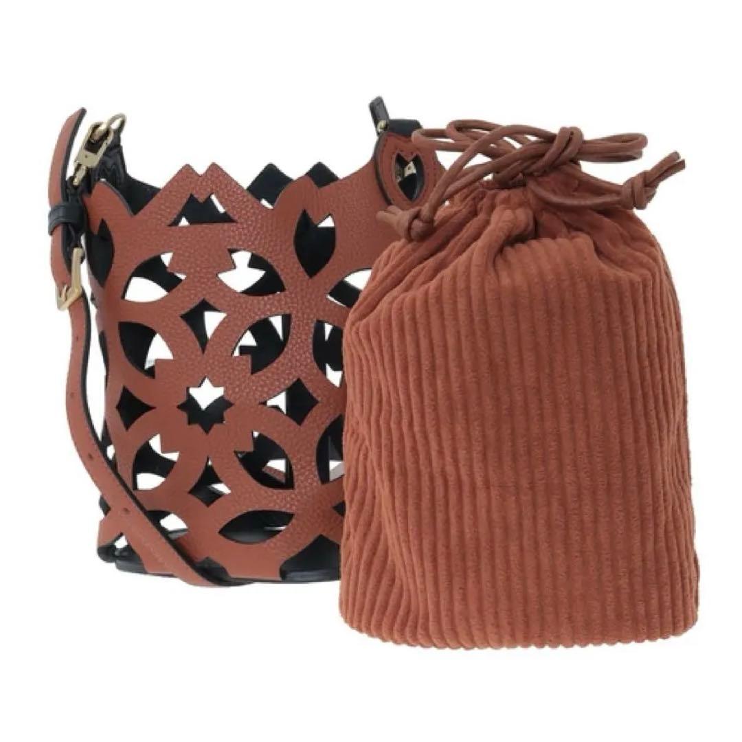 最終値下げ！ 新品 genten リバーシブルカットワーク ショルダーバッグ