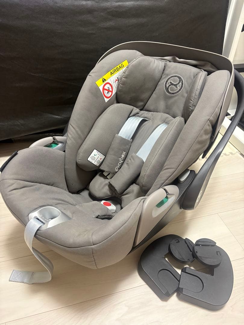 cybex チャイルドシート グレー 取り付け用アダプター トラベルシステム