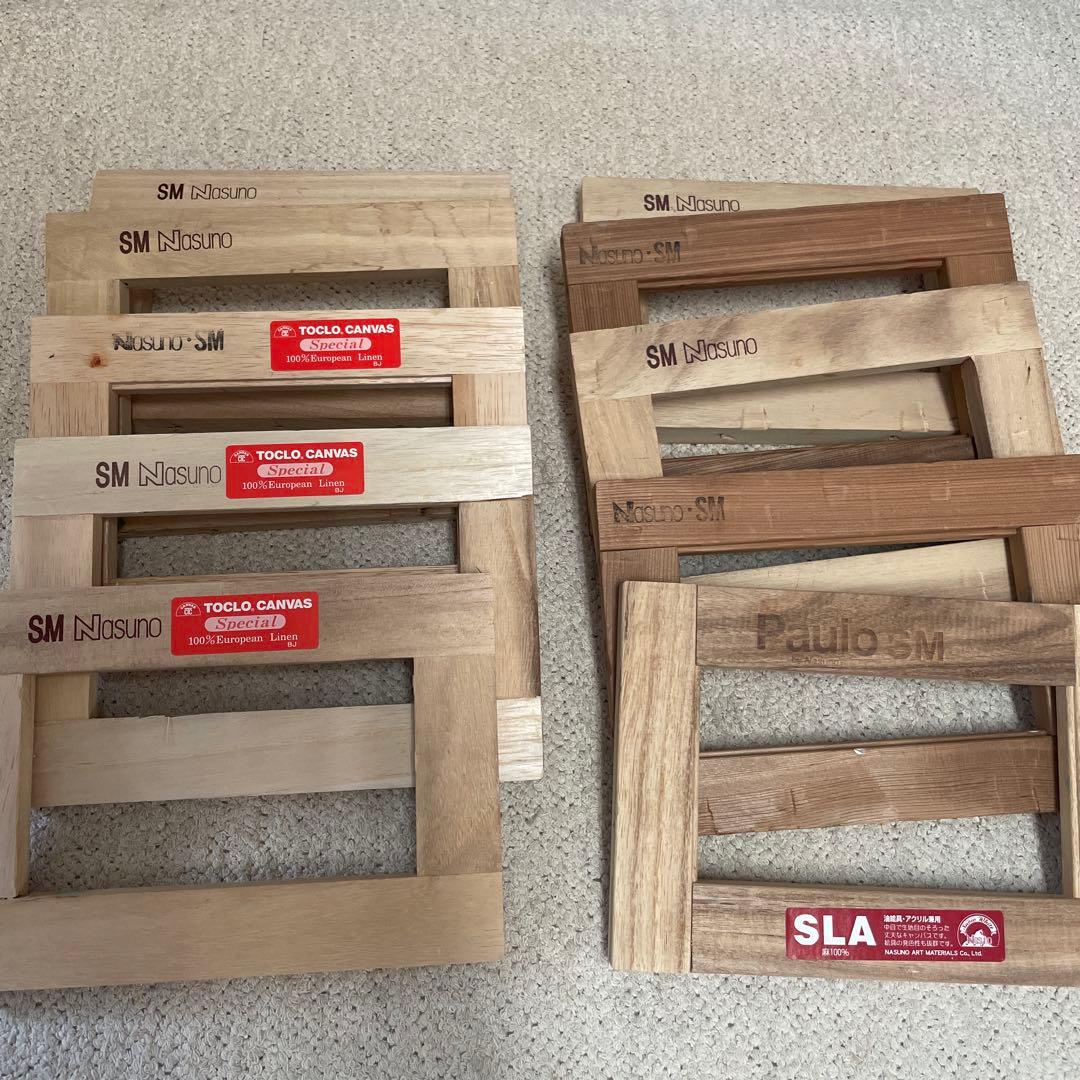 木枠フレームとキャンバスセット　29点セット　油絵　只今F6キャンバス一枚付き！