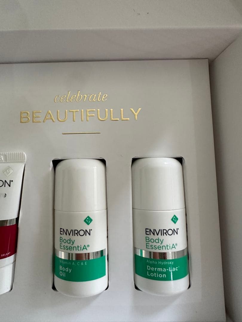 ENVIORN ダーマラックローション　モイスチャーACEオイル　レチノール等