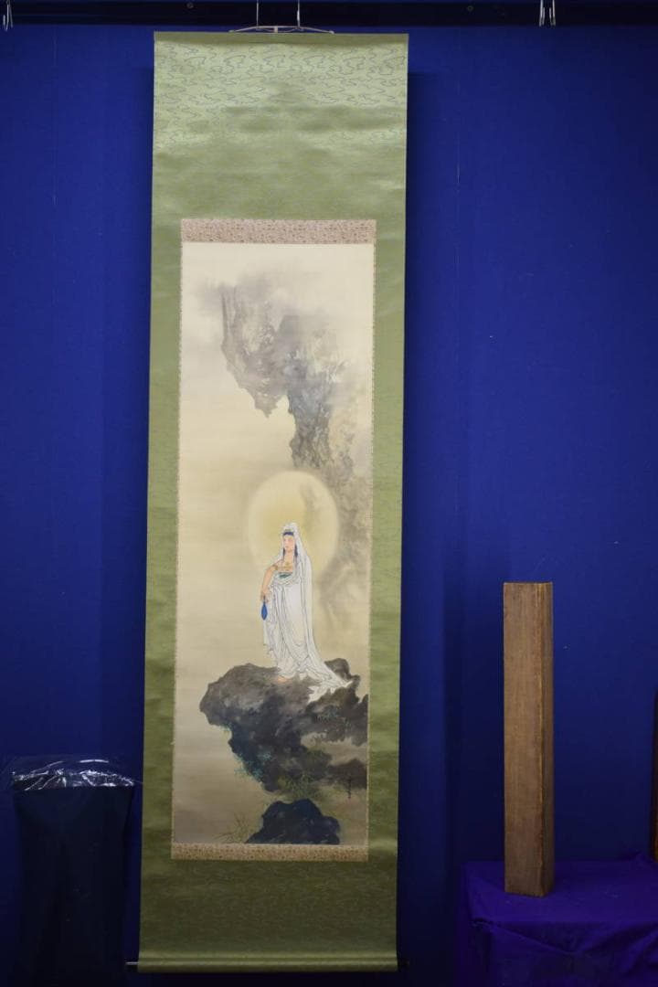 真作/雲案/岩上観音図/布袋屋掛軸HJ-337