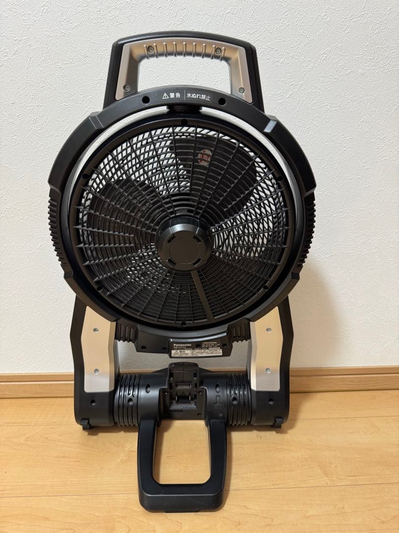 美品　パナソニック扇風機　充電池式　EZ37A4-B 動作確認済