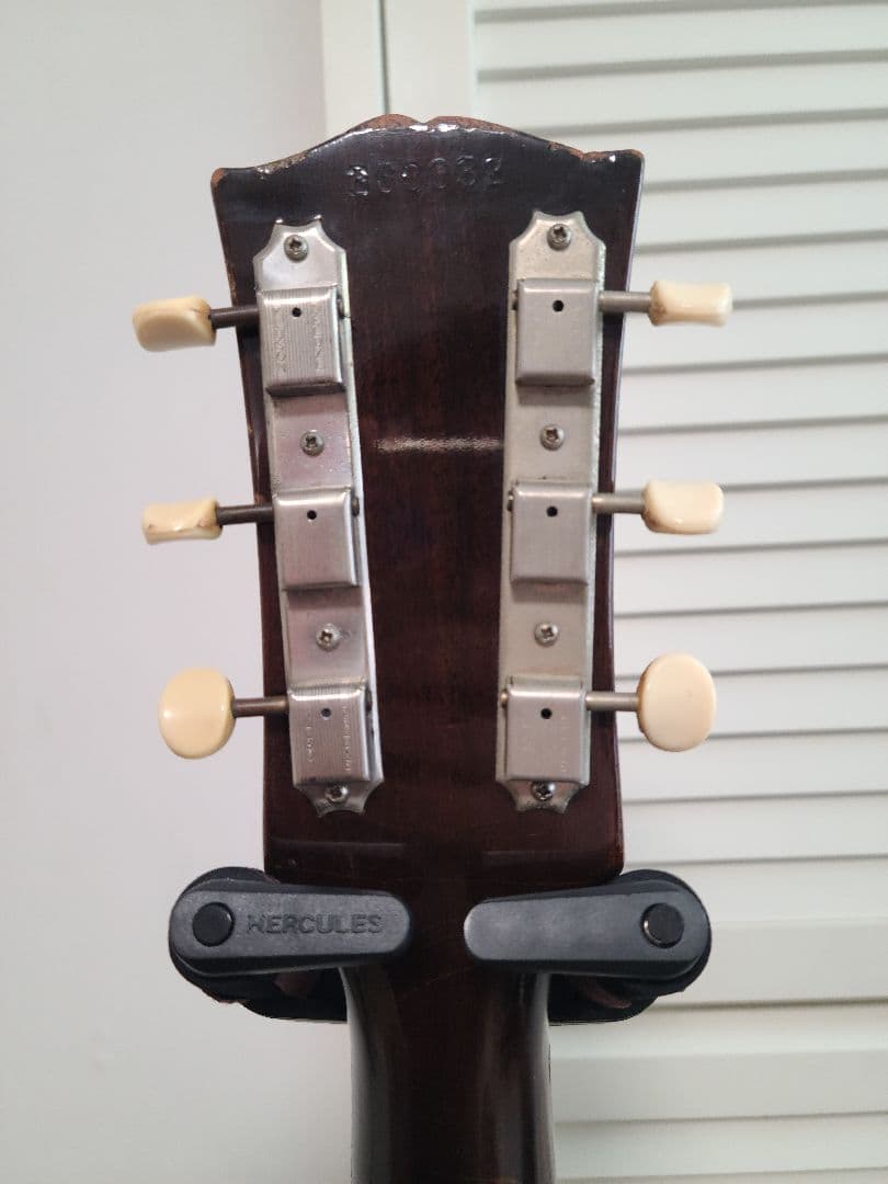 《値下げ中》Gibson J-45 ヴィンテージ　ナローネック