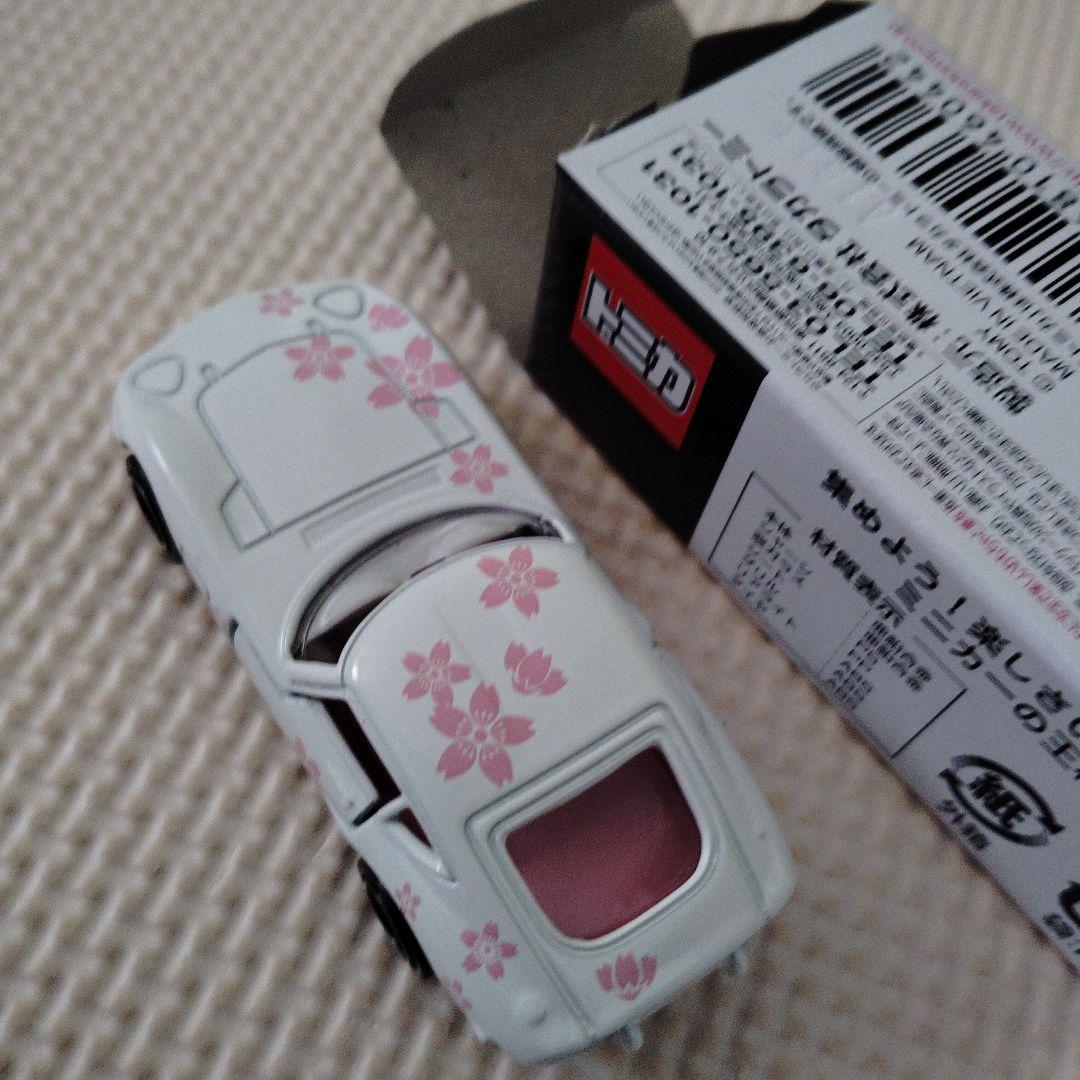 トミカ トヨタ2000GT 桜花柄