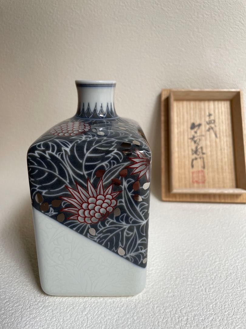 ⬇️【希少】人間国宝　十四代　今泉今右衛門　⭐︎ 本人作　花瓶