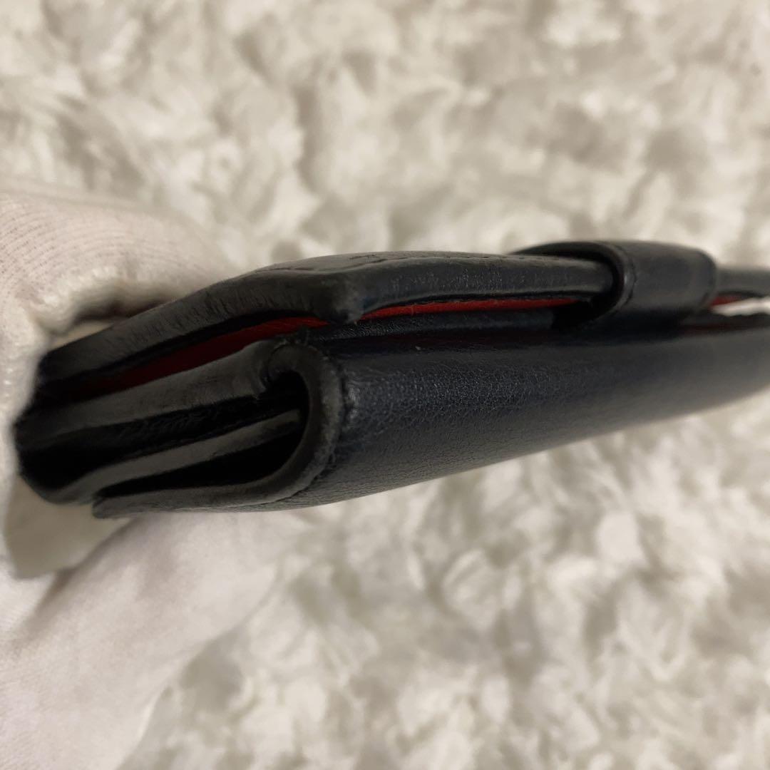 サルヴァトーレフェラガモ 2つ折り財布 ガンチーニ 金具 レザー ブラック