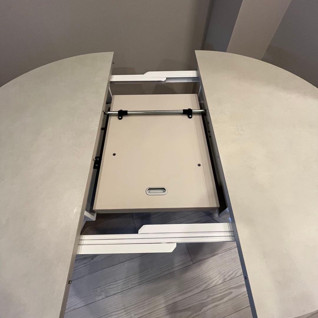 カリガリス コヌビア ジョーべ セラミックダイニングテーブル