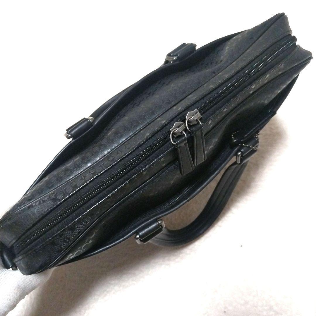 【美品】コーチ F70850 ヘリテージ シグネチャー 2way ビジネスバッグ