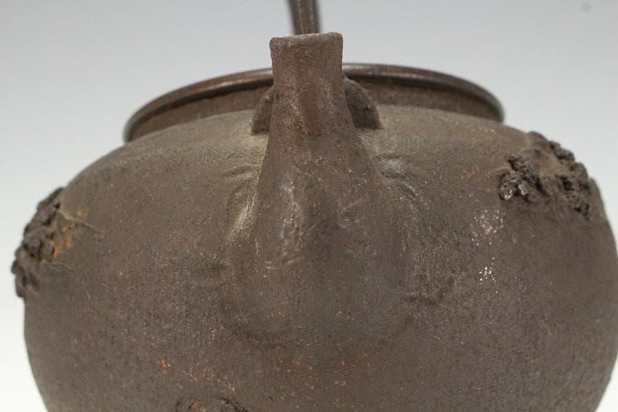 龍文堂造 山水紋 鉄瓶(K-XA822)