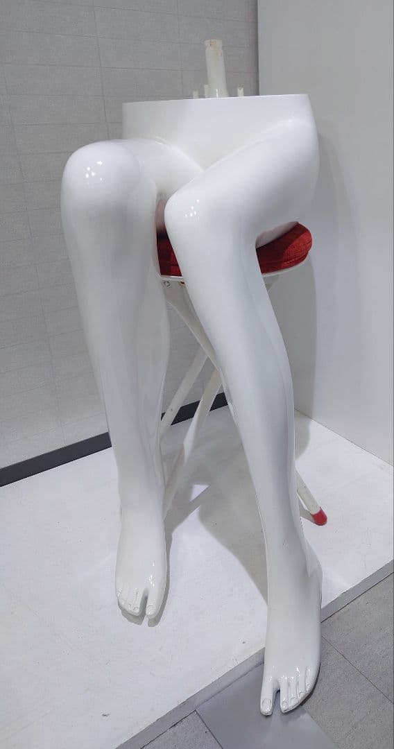 送料込み】座りポーズ リアルマネキン トルソー レディース 婦人 9号