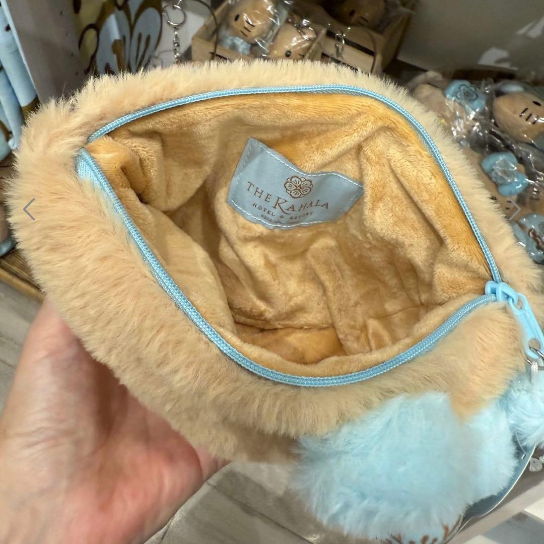 y*♡様 新品未開封　ハワイ カハラホテル限定　日焼けキティ ふわふわポーチ