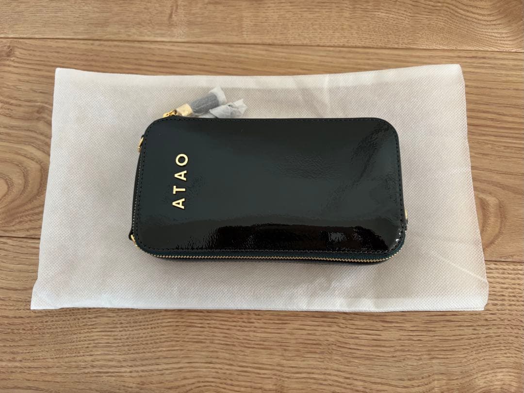 【新品】ATAO アタオ　アミュレット　スマホショルダー　エメラルドグリーン