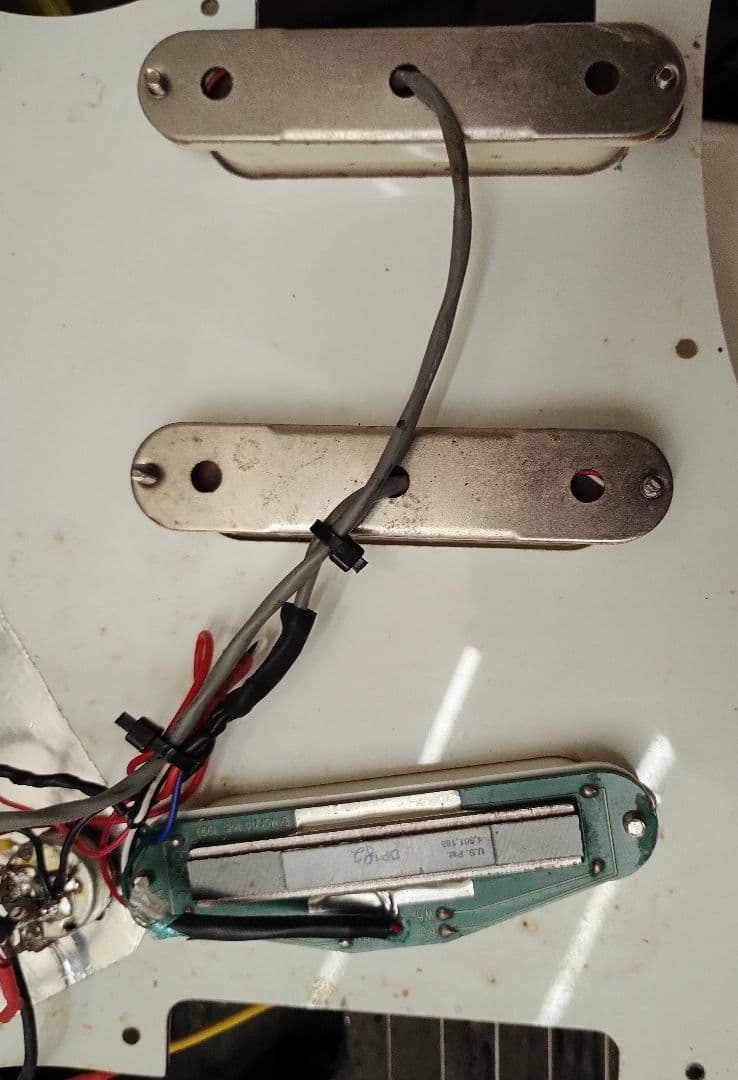 コンポーネントギター(Dimarzio PU、Fenderブリッジ)｜