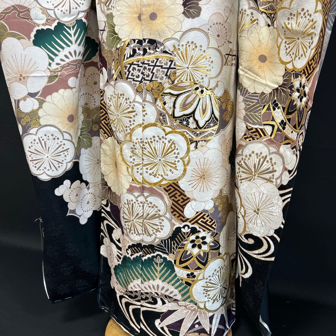 白地 松竹梅に菊の上品な古典振袖フルセット(ガード加工)