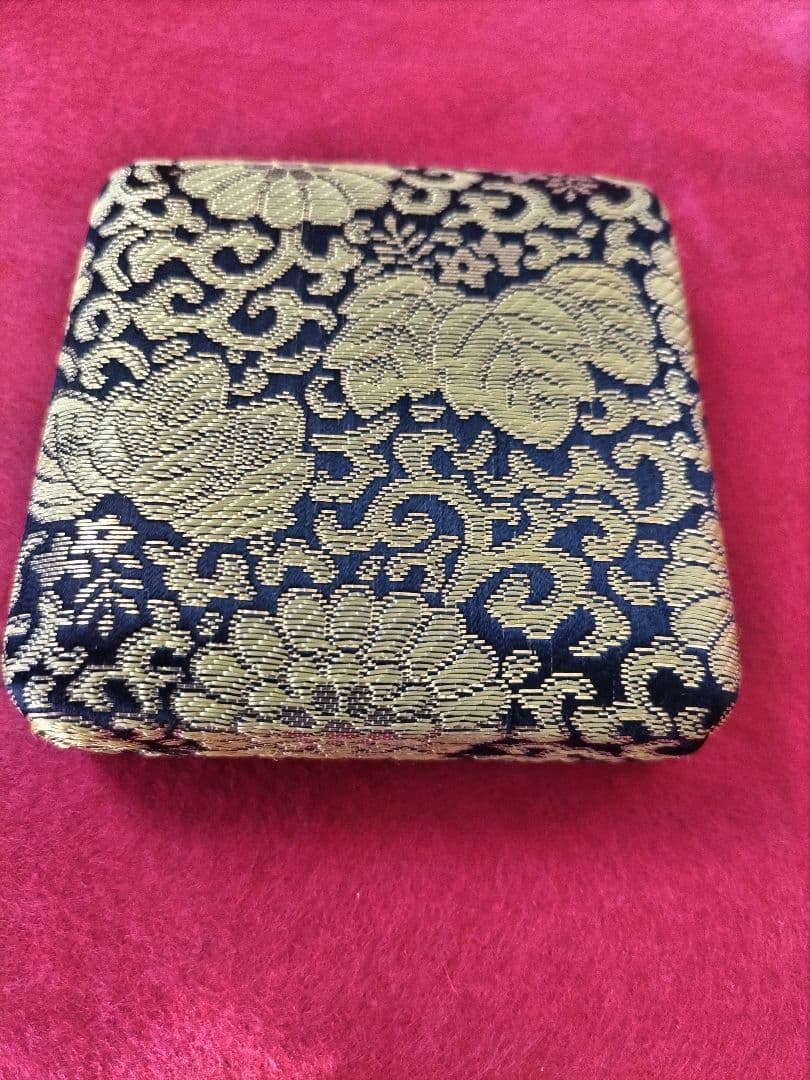 天皇陛下御即位五十年純銀メダル76ｇ