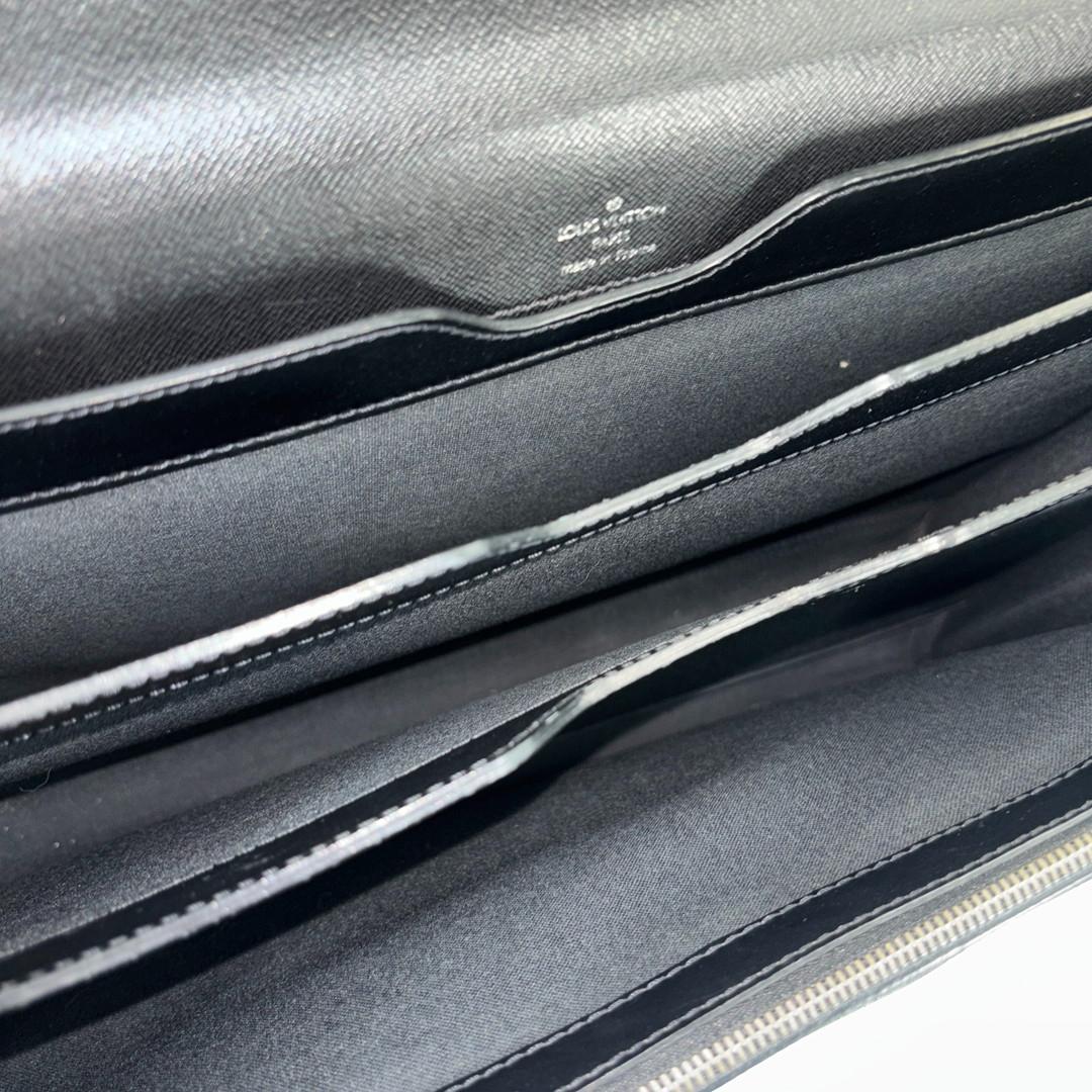 極美品 ルイヴィトン M31042 タイガ ロブスト2 ビジネスバッグ