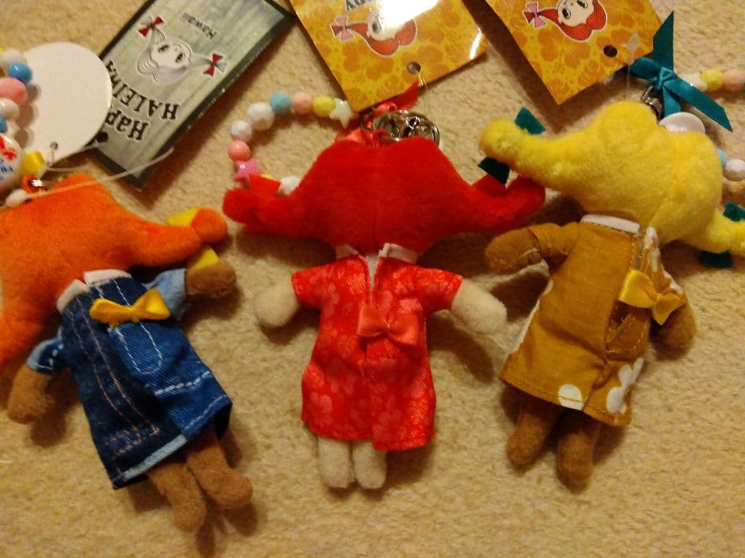 ハッピーハレイワ　ハワイ限定　ぬいぐるみ　チャーム　Happy Haleiwa