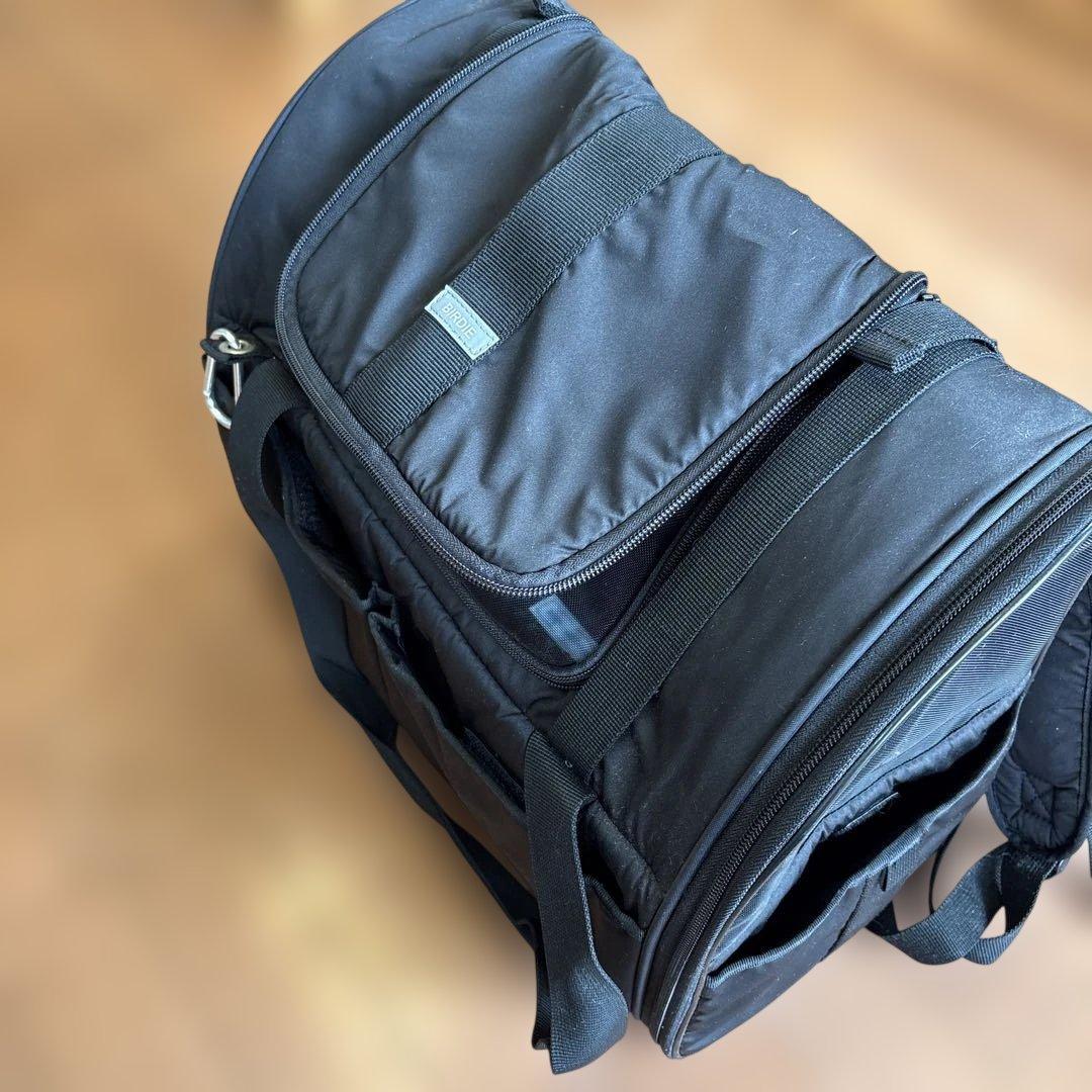 BIRDIE 黒 キャリーバッグ メッシュ窓付き 楽天市場】【日本製】 犬 バッグ キャリー 犬用 おしゃれ 小型犬 中型