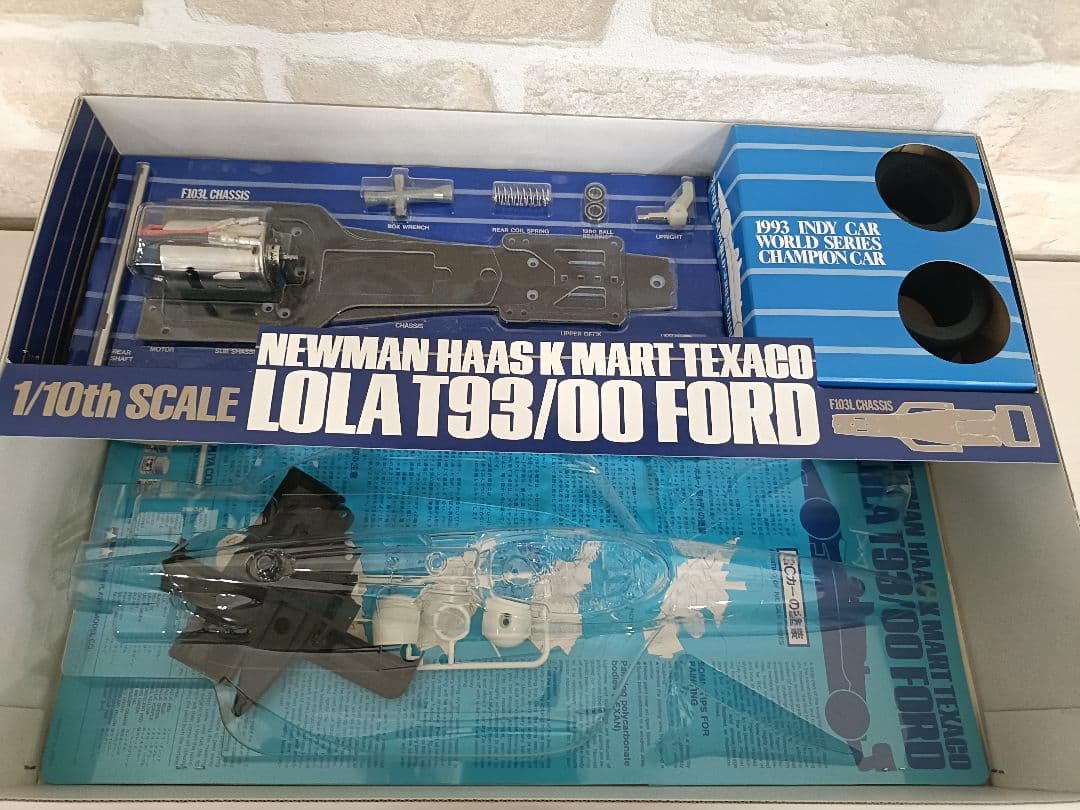 絶版品】タミヤ 1/10 ローラT93 フォード LOLA T93/00
