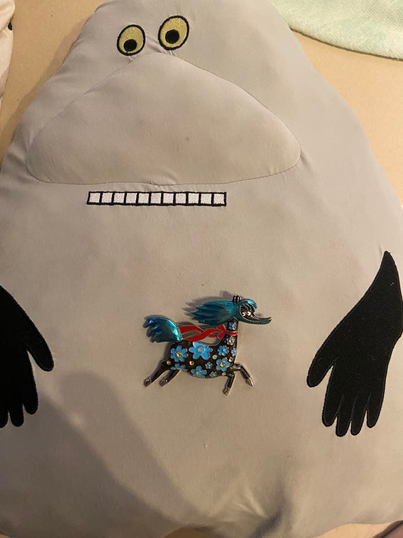 な*し様 ムーミン谷 サーカスの馬のブローチ&ペンダントトップ