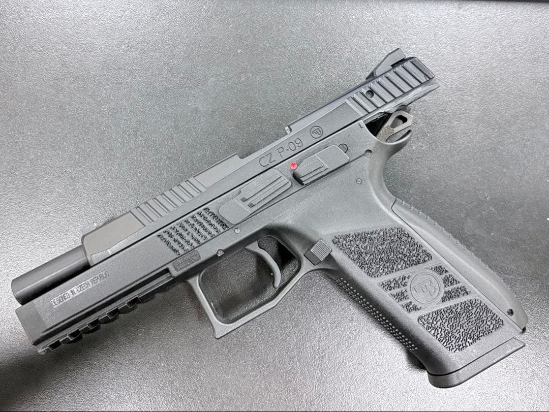 Carbon8 CZ P-09　カーボネイト　CO2ガスブローバックハンドガン