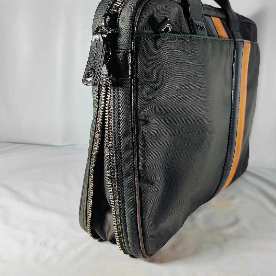 【美品】TOD’S トッズ　イタリア製　高級ブリーフケース 艶黒本革 正規品