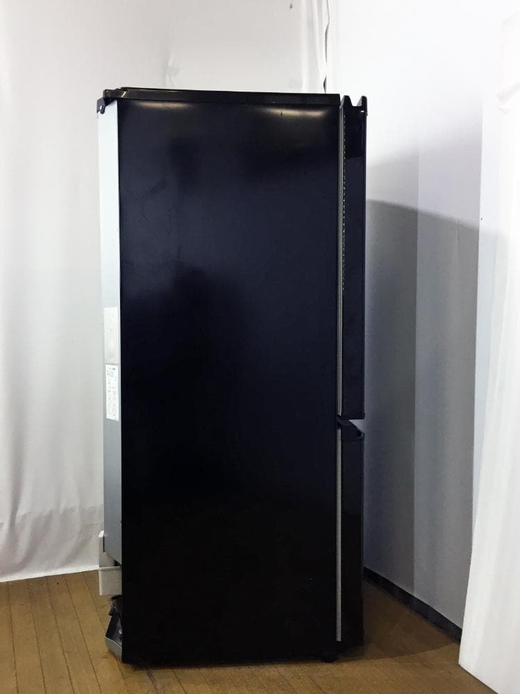 送料無料★三菱 146L 冷蔵庫 【MR-P15T-B】