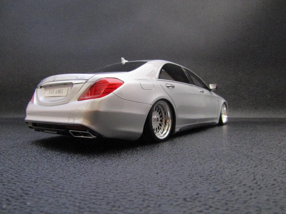 1/18 メルセデスベンツ S65 AMG カスタム