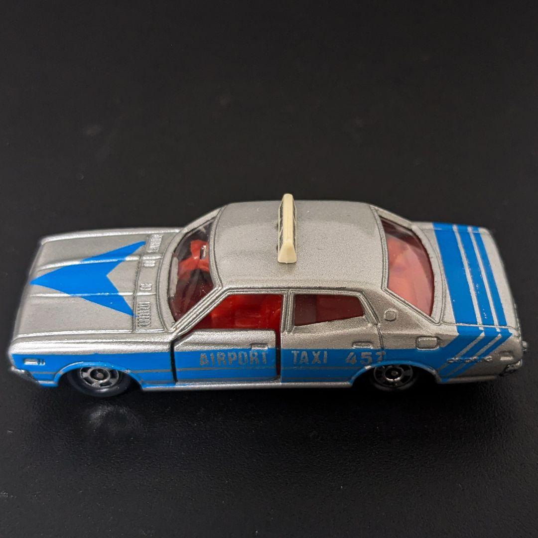 トミカ 日本製 黒箱No.47-3-1 日産セドリック空港タクシー 当時物