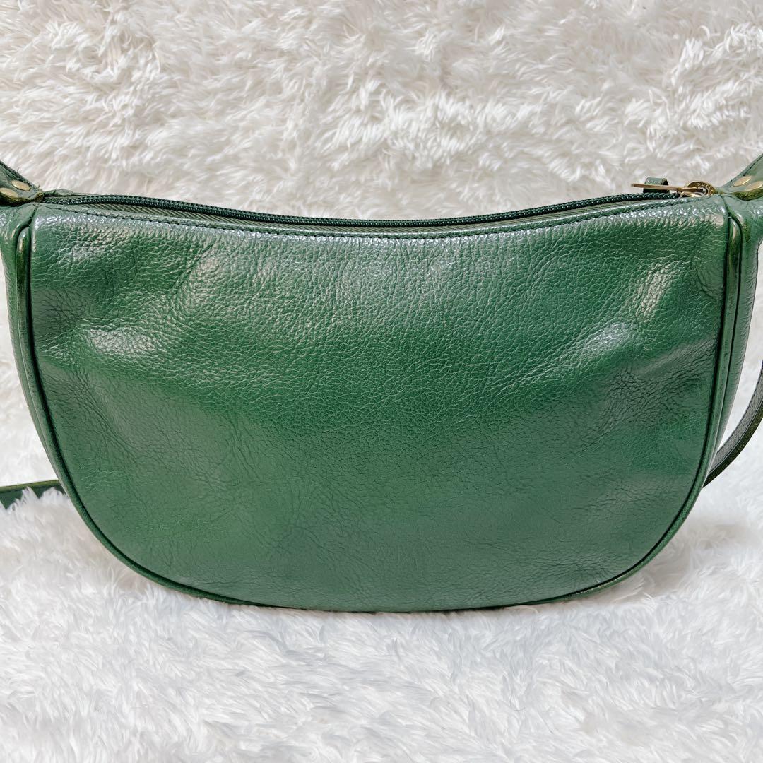 【希少色】イルビゾンテ ハーフムーン エンボスロゴ ショルダーバッグ 緑 レザー
