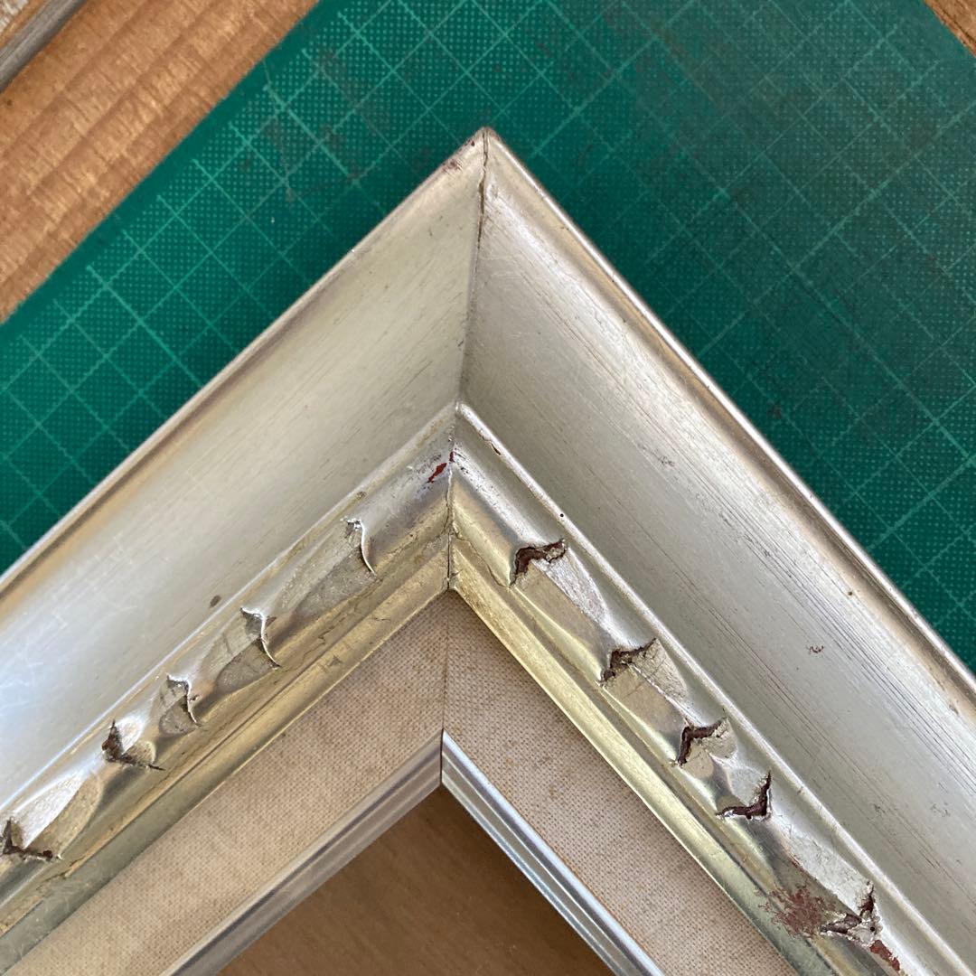 F4号 油彩額縁 赤銀色 シルバーフレーム 木彫 アートフレーム 同種2点