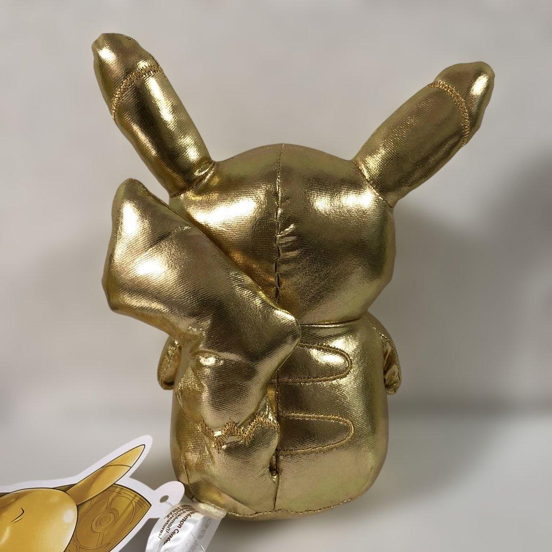 ポケモン　ビリケンさんピカチュウぬいぐるみ